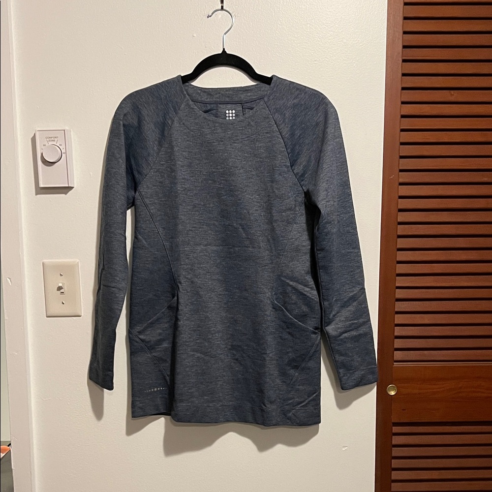 Title Nine Blue Gray Tunic Sweatshirt
